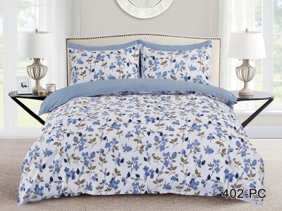 КПБ Cleo Поплин "Pure Cotton" полуторный 145*215*1 150*220*1(±5) 70*70*2(±2) в ПВХ (15/402-PC, Цветы, Голубой) КПБ Cleo Поплин "Pure Cotton" полуторный 145*215*1 150*220*1(±5) 70*70*2(±2) в ПВХ (15/402-PC, Цветы, Голубой)