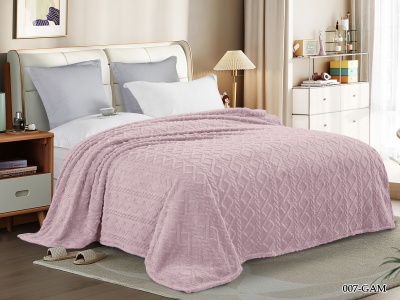 Плед Cleo "Gammi" велсофт полуторный 150*200 (150/007-GAM, Геометрия, Сиреневый) Плед Cleo "Gammi" велсофт полуторный 150*200 (150/007-GAM, Геометрия, Сиреневый)