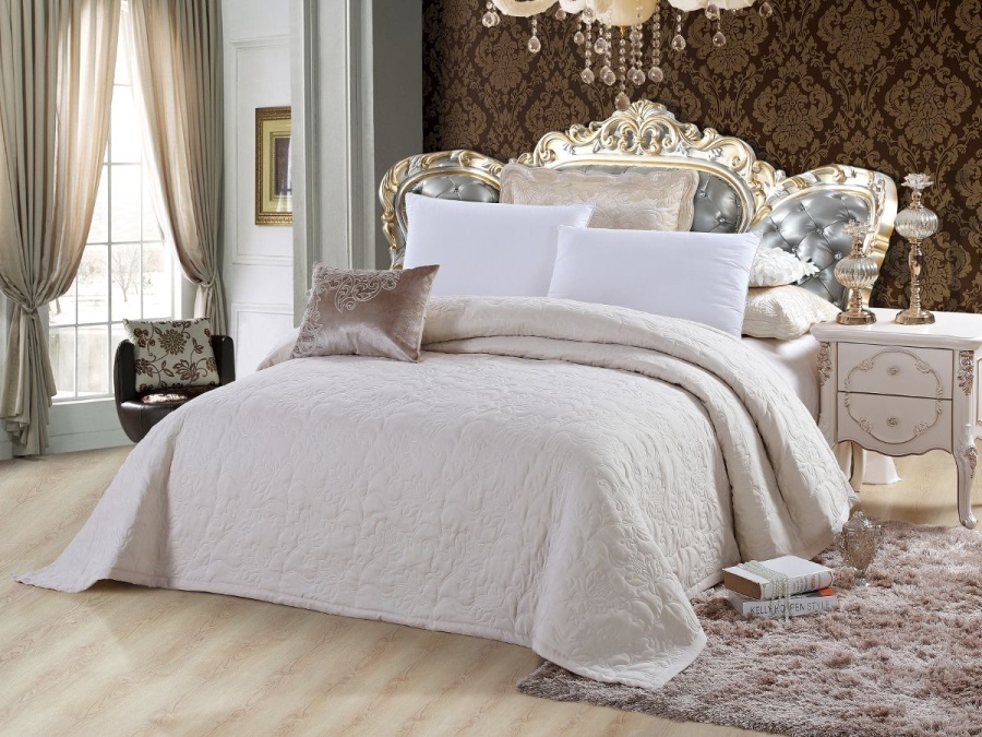 Покрывало "Cleo" АРТИС 001(1)-AR